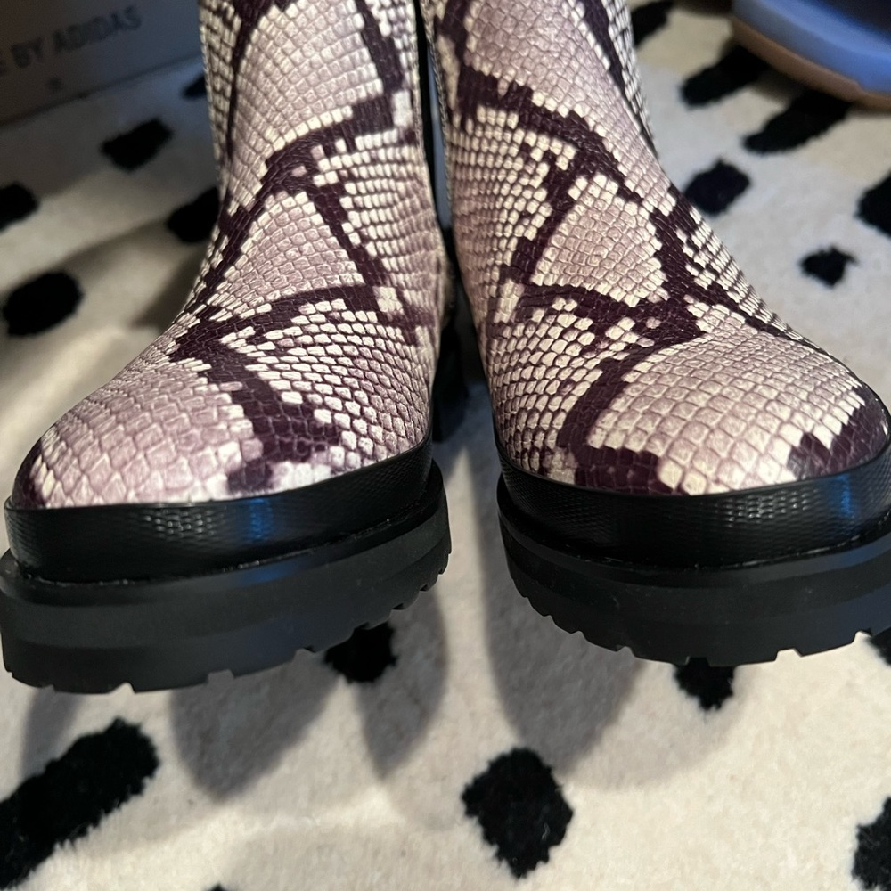 Aerosoles Camila chelsea boot in snakeskin leather women’s sz 8 brand new - Picture 6 of 9